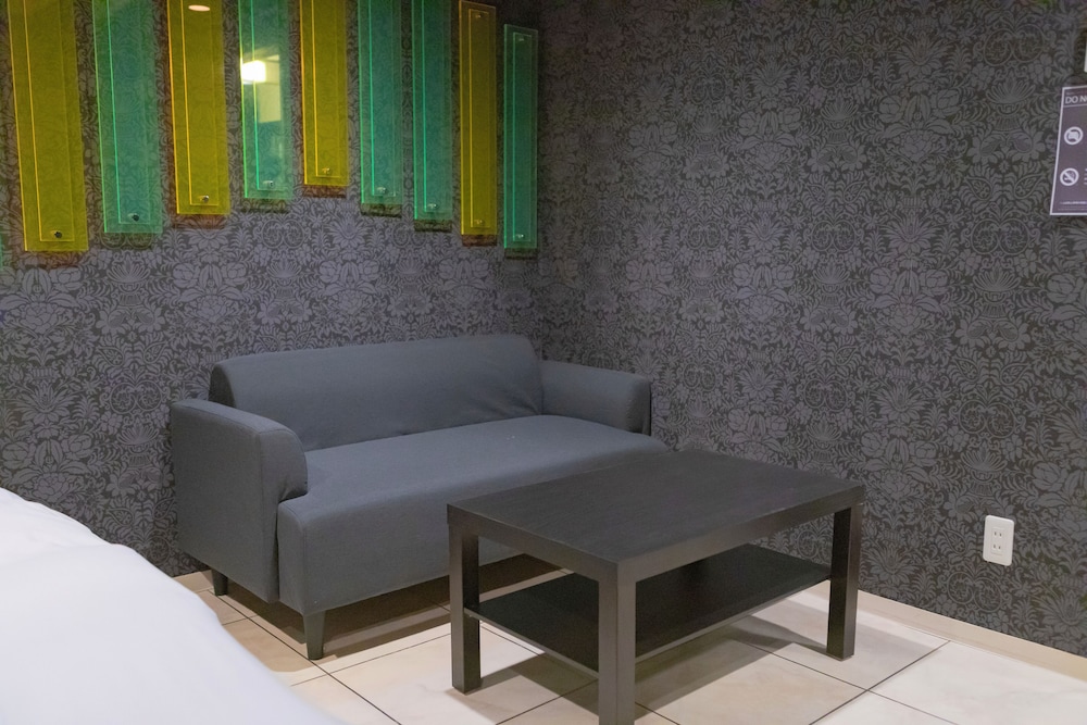 クイーンルーム (アーバンエッジ) 禁煙 客室の設備とサービス0 | ホテル リマ ショコラ