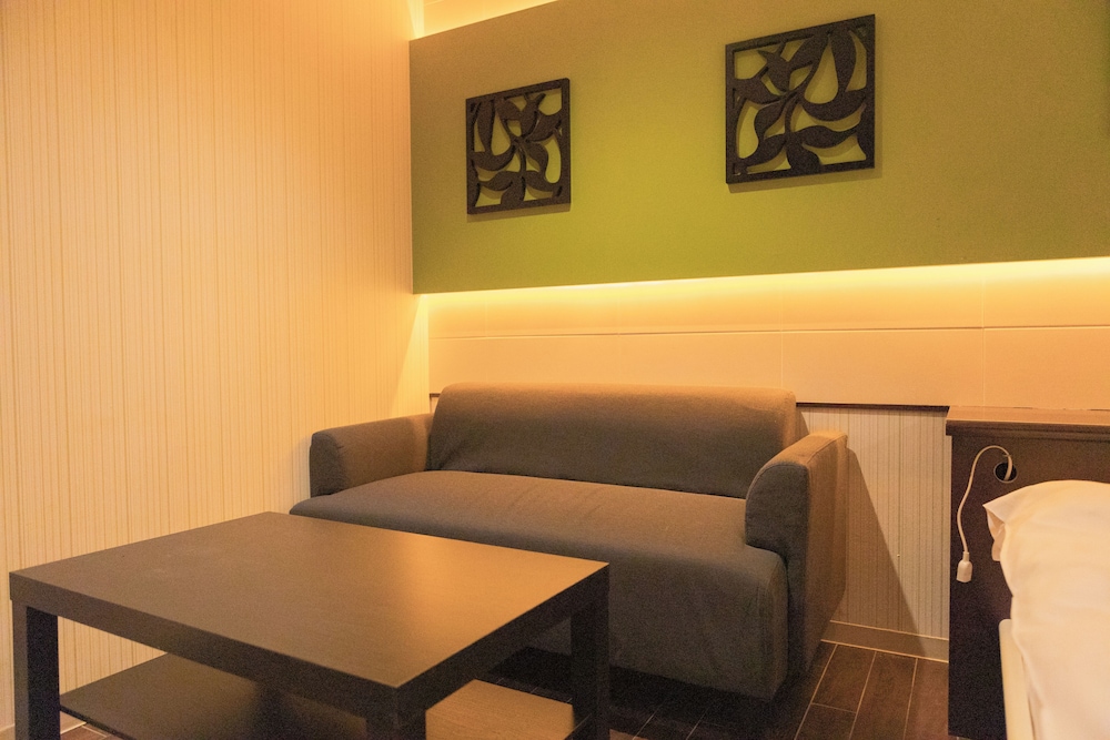 クイーンルーム (フォレストグロー) 禁煙 客室4 | ホテル リマ ショコラ