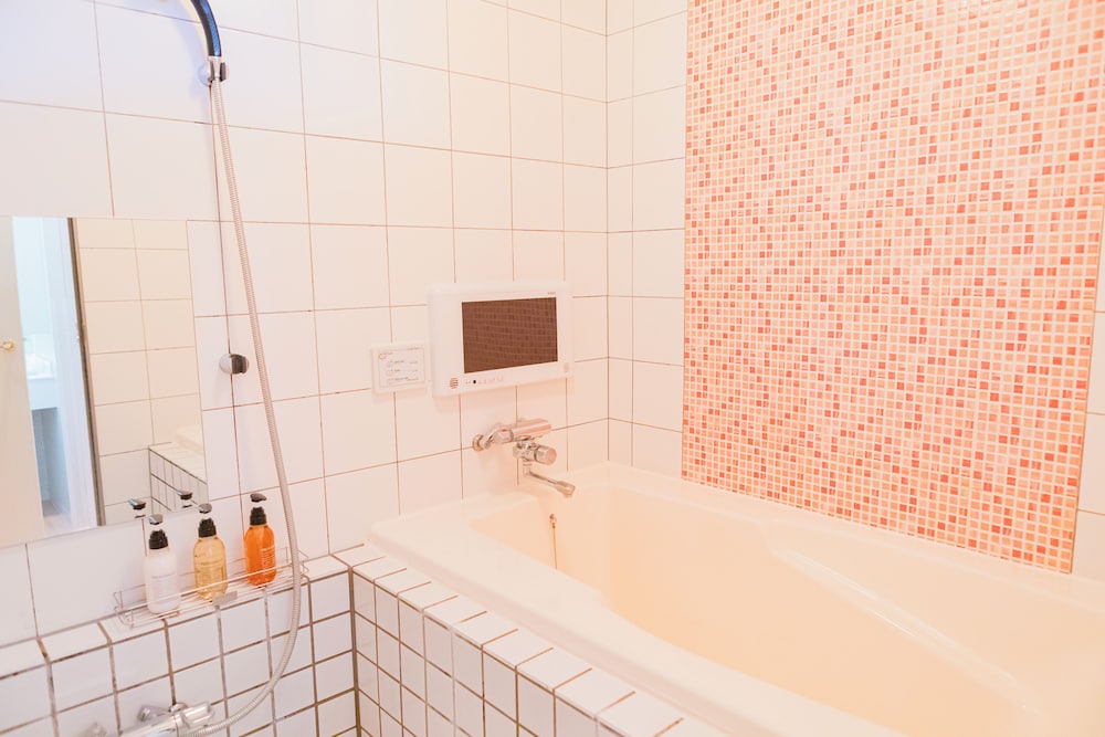 クイーンルーム (ブラッシュ) 禁煙 バスルーム0 | ホテル リマ ショコラ