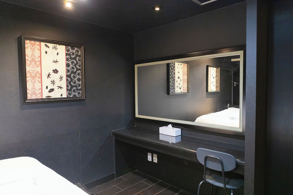 クイーンルーム (グランドリュクス) 禁煙 客室の設備とサービス3 | ホテル リマ ショコラ