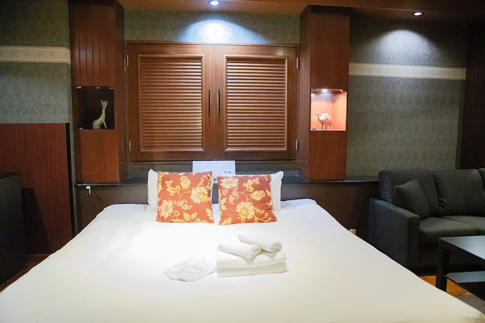 クイーンルーム サウナ付 (オリエンタルカーム) 禁煙 客室3 | ホテル リマ ショコラ