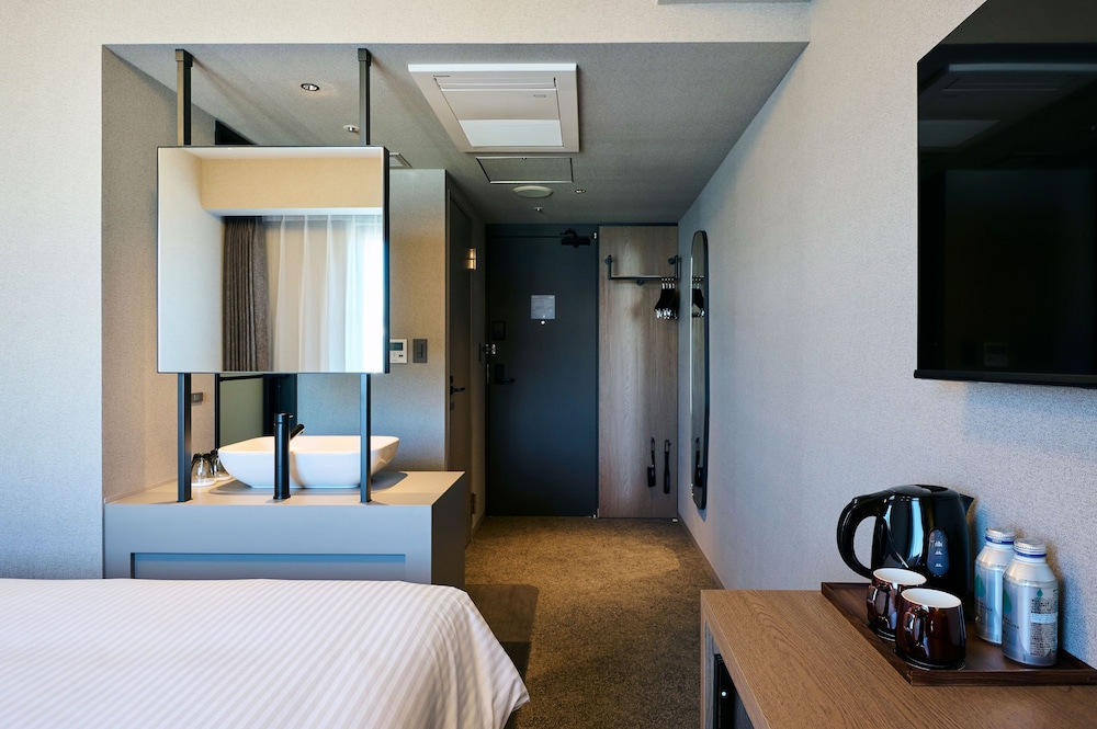 スーペリア ルーム キングベッド 1 台 禁煙 客室2 | THE KNOT UTSUNOMIYA