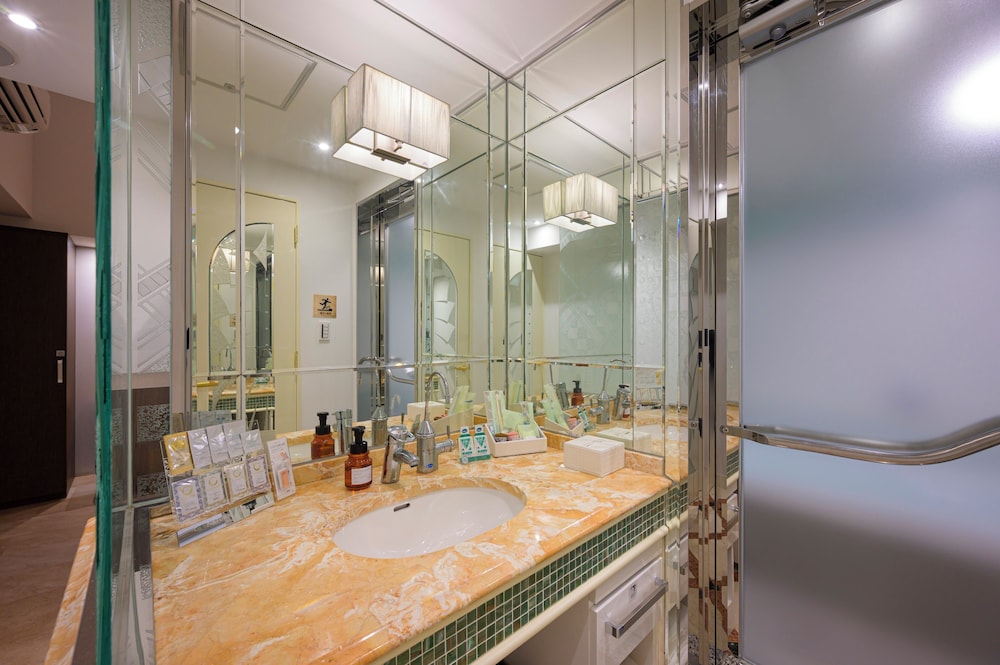 スーペリア ツインルーム 禁煙 サウナ 客室1 | BE FREE HOTELS甲府