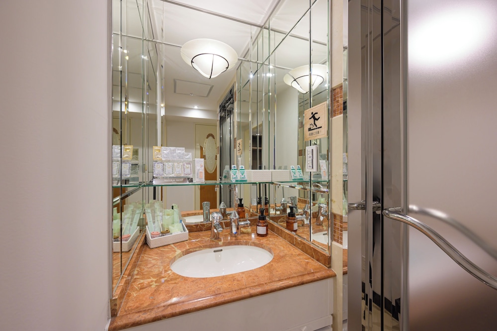 スーペリア ツインルーム 禁煙 キッチン 客室1 | BE FREE HOTELS甲府