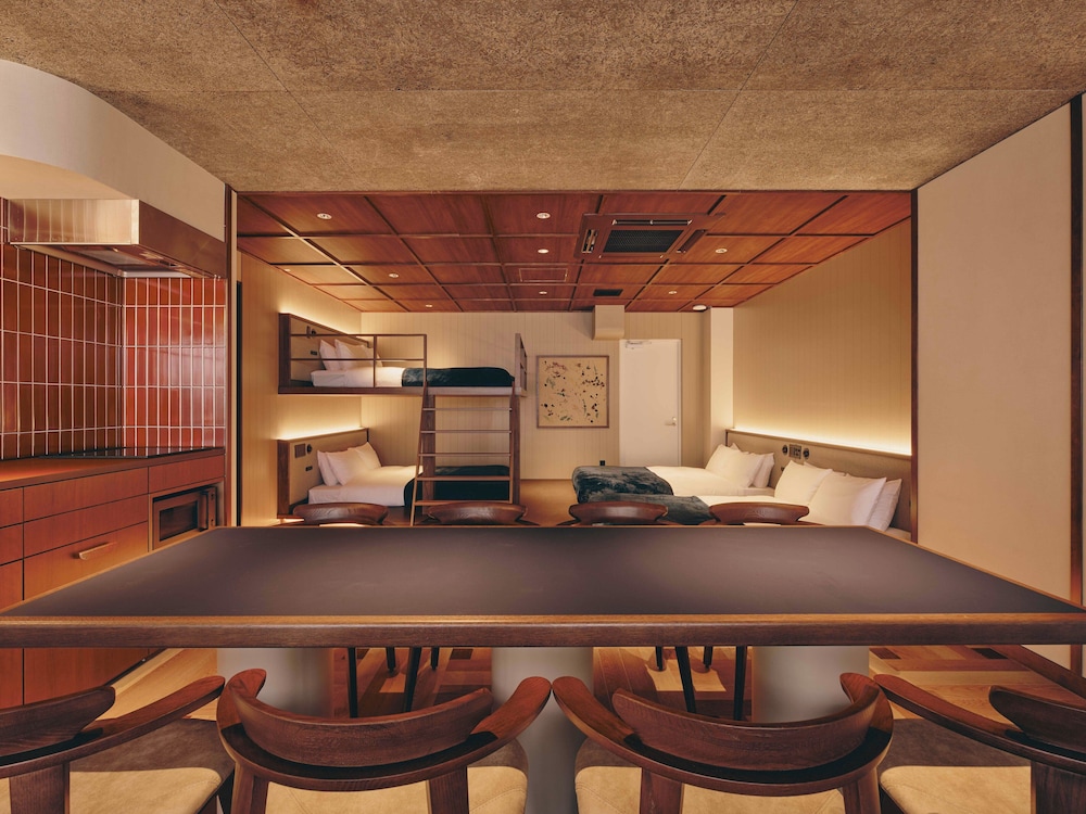 デラックス スイート コーナー 客室14 | illi Nuto Shinjuku