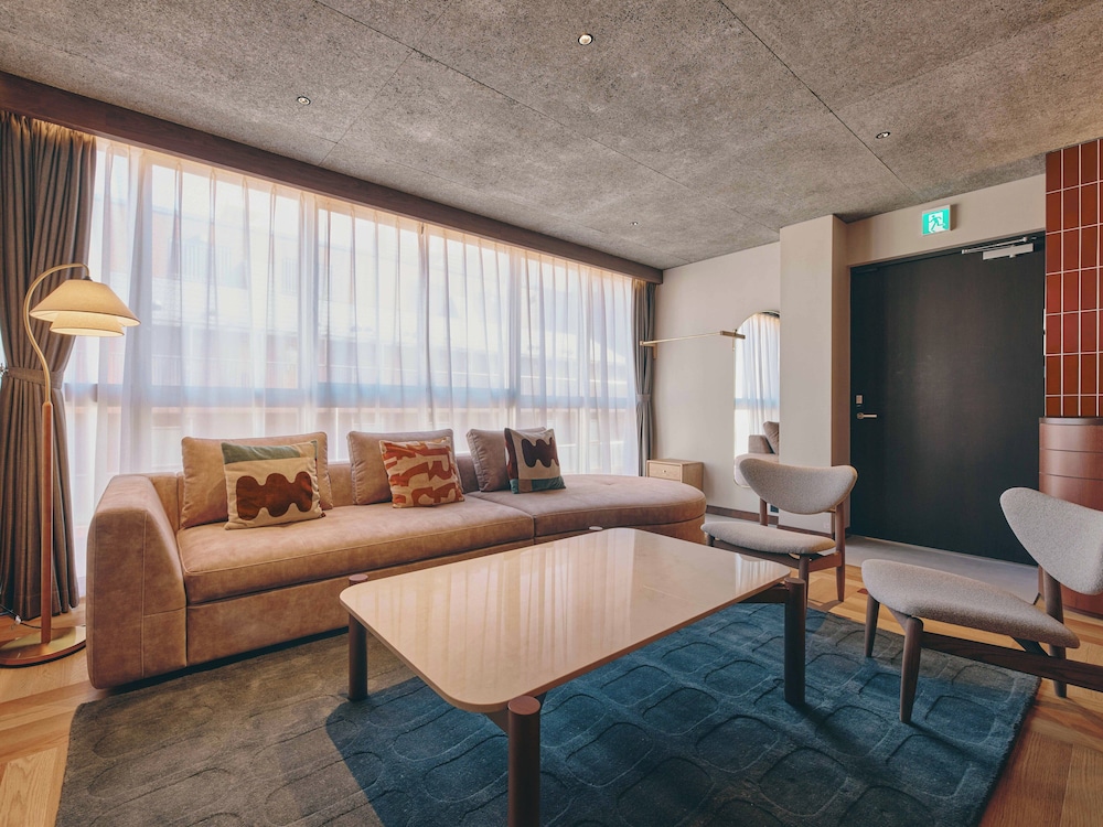 デラックス スイート コーナー 客室9 | illi Nuto Shinjuku