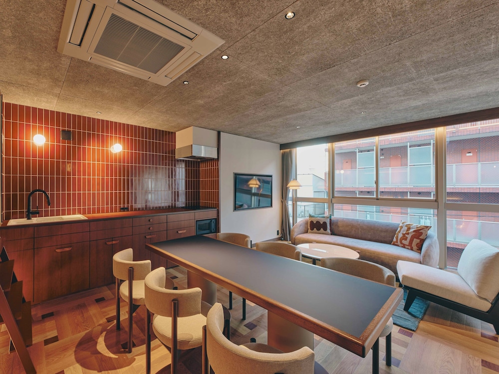 デラックス ルーム コーナー 客室14 | illi Nuto Shinjuku