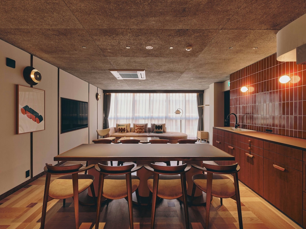 デラックス スイート コーナー 客室3 | illi Nuto Shinjuku