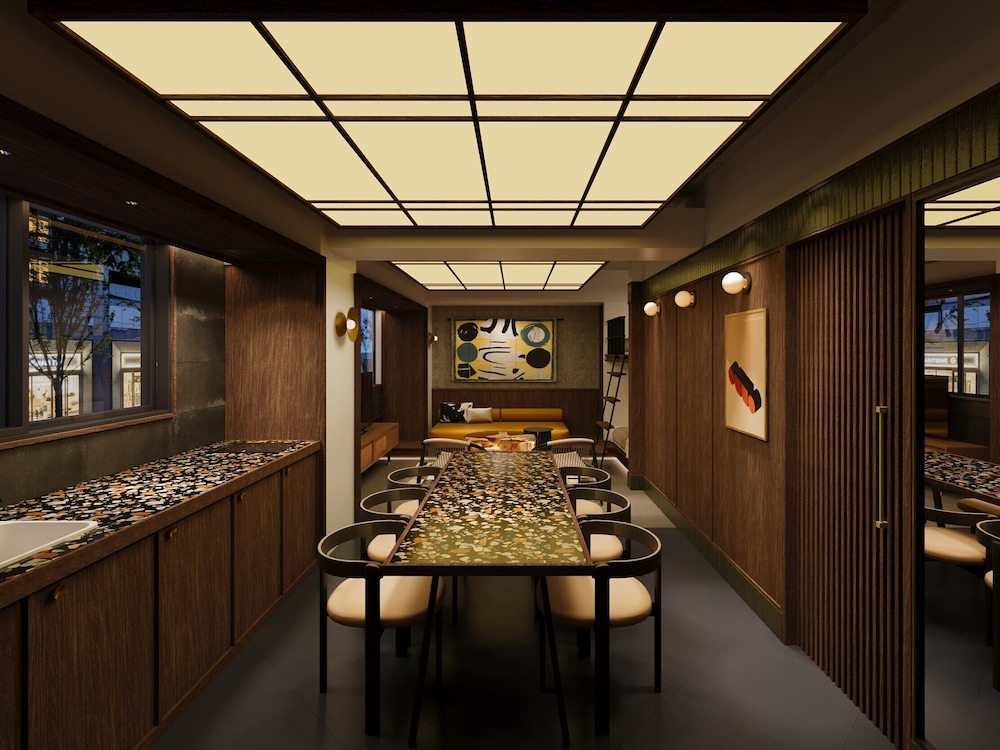 illi Toas Tokyo-Toranomon