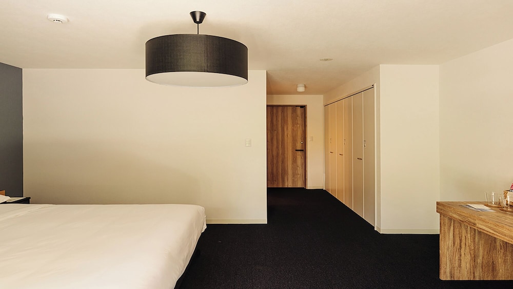 スーペリア ダブルルーム 禁煙 コートヤードビュー 客室2 | 瀾山ホテル LanshanHotel 澜山酒店