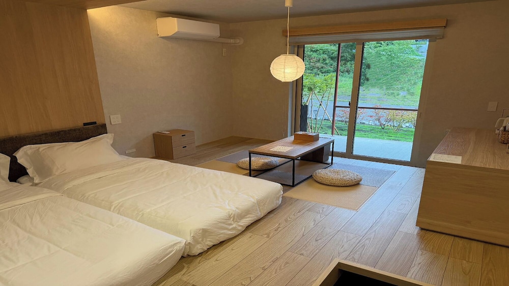 ベーシック ツインルーム 禁煙 コートヤードビュー | 瀾山ホテル LanshanHotel 澜山酒店