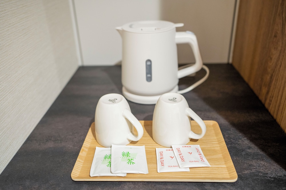 デラックス ツインルーム 客室の設備とサービス1 | Hotel S-Presso Namba Ekimae