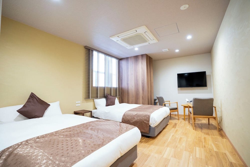 デラックス ツインルーム 客室2 | Hotel S-Presso Namba Ekimae