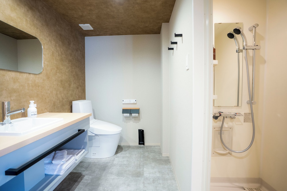 スーペリア ツインルーム バスルーム0 | Hotel S-Presso Namba Ekimae