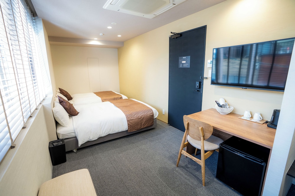 スーペリア ツインルーム 客室10 | Hotel S-Presso Namba Ekimae