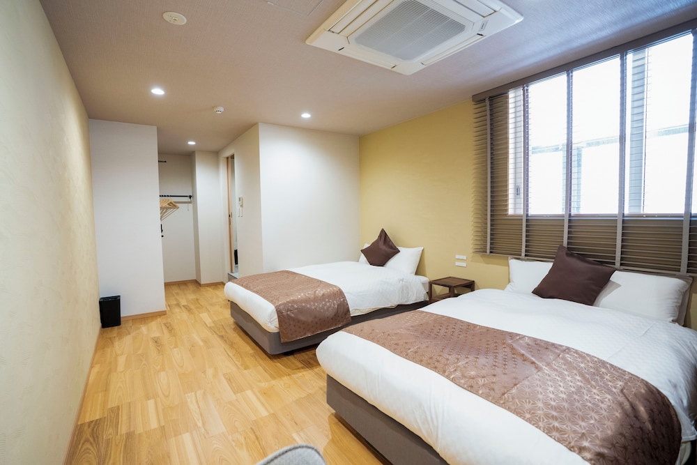 デラックス ツインルーム 客室7 | Hotel S-Presso Namba Ekimae