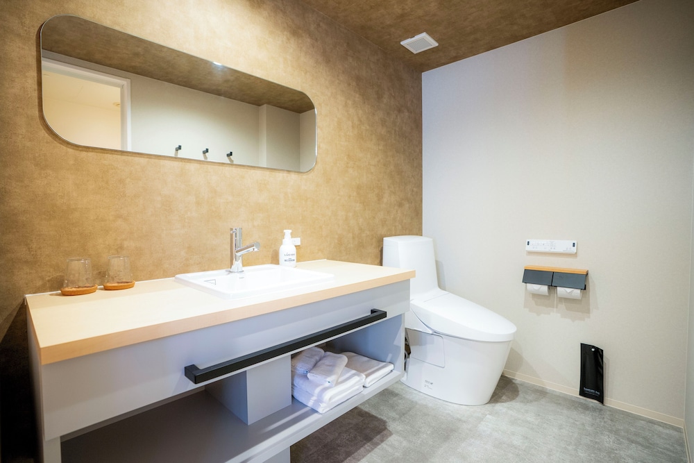 スーペリア ツインルーム バスルーム2 | Hotel S-Presso Namba Ekimae