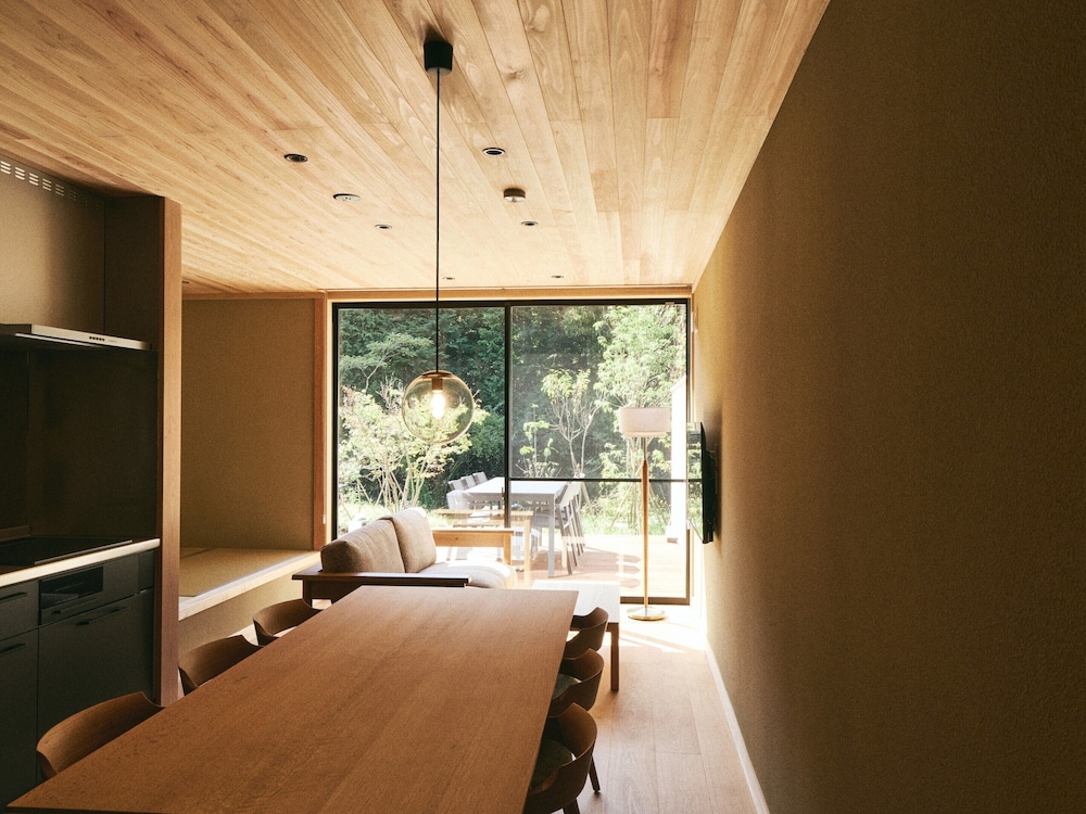 スーペリア 4 人部屋 ガーデンビュー | GEOSPOT MOTOHAKONE B