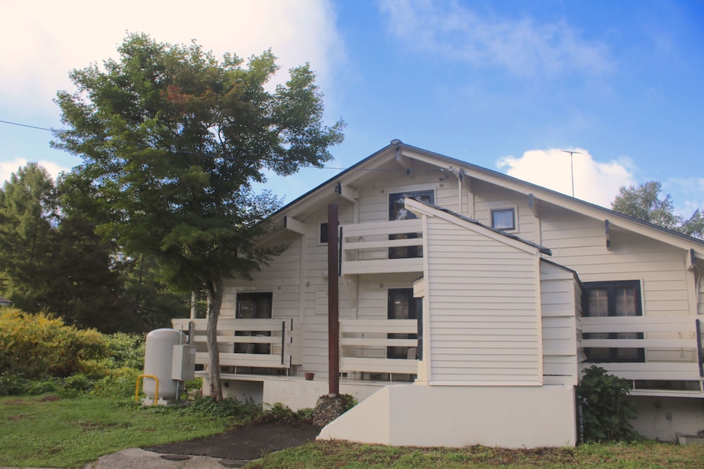 外観1 | メープル ハウス