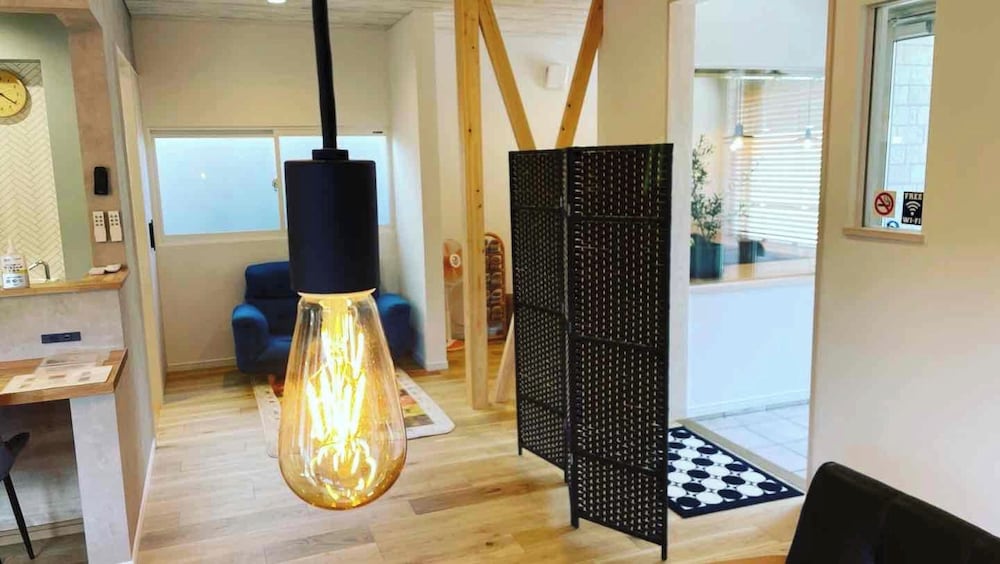 内装1 | TC1 岡谷駅トモズカフェアネックス