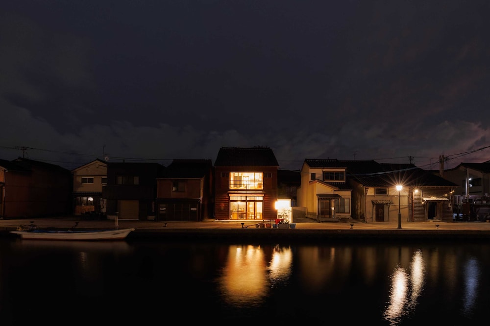 外観1 | AKAMA 富山