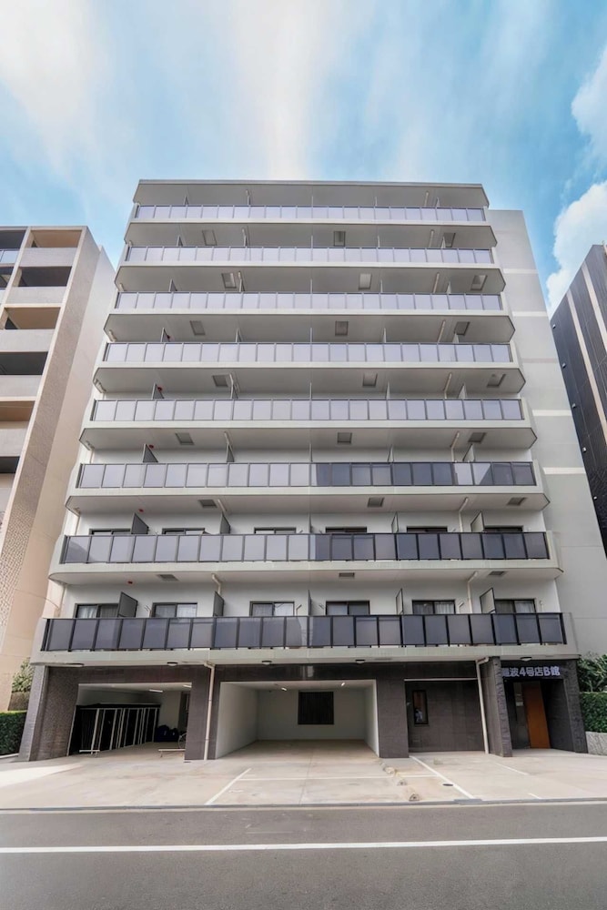 メインイメージ | b&Namba4