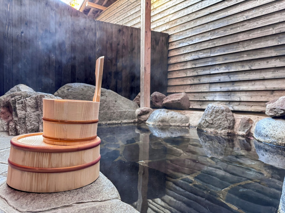 森(MORI) / 和室 / 露天風呂付き 禁煙 バスルーム4 | 旅館 ゆふもみじ