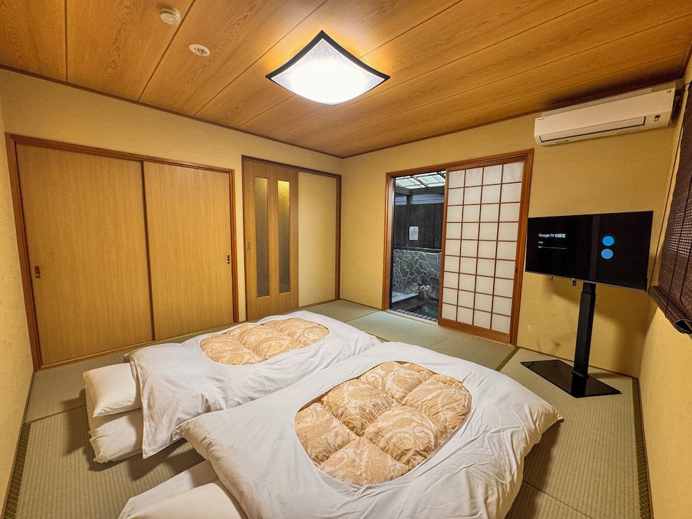 逢通(OMICHI) / 和室 / 露天風呂付き 禁煙 客室1 | 旅館 ゆふもみじ