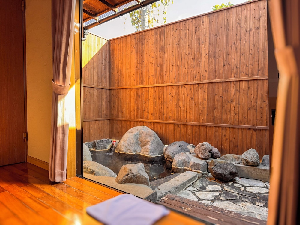 都炯(MIYABI) / 和室 / 露天風呂付き 禁煙 バスルーム4 | 旅館 ゆふもみじ