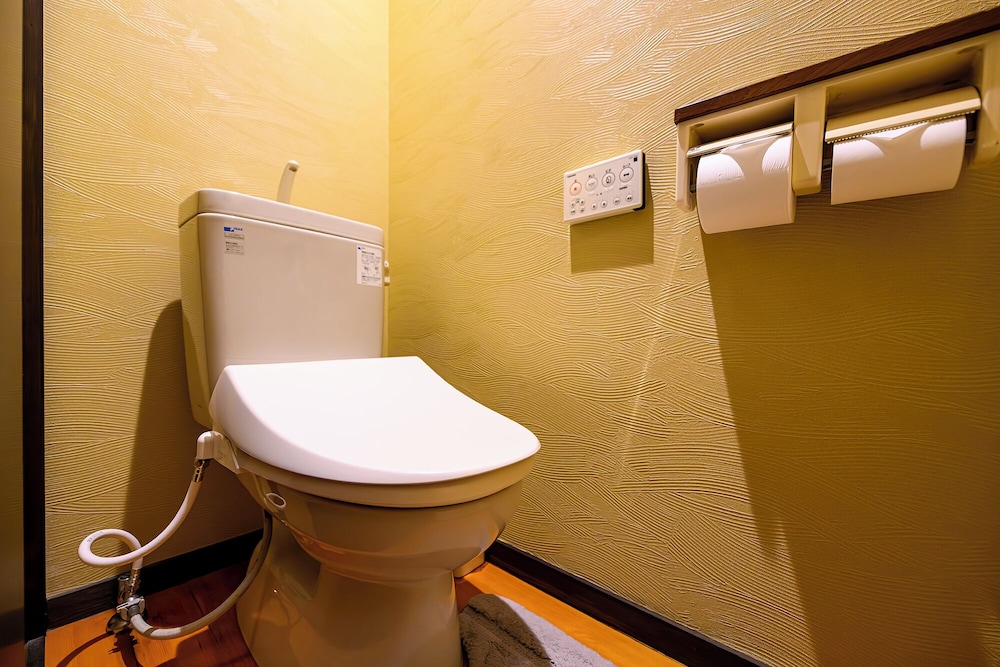 海(UMI) / 和洋室 / 露天風呂付き 禁煙 客室1 | 旅館 ゆふもみじ