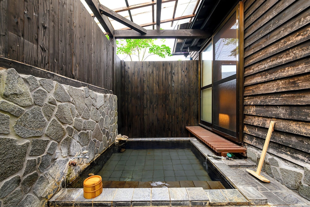 逢通(OMICHI) / 和室 / 露天風呂付き 禁煙 バスルーム0 | 旅館 ゆふもみじ
