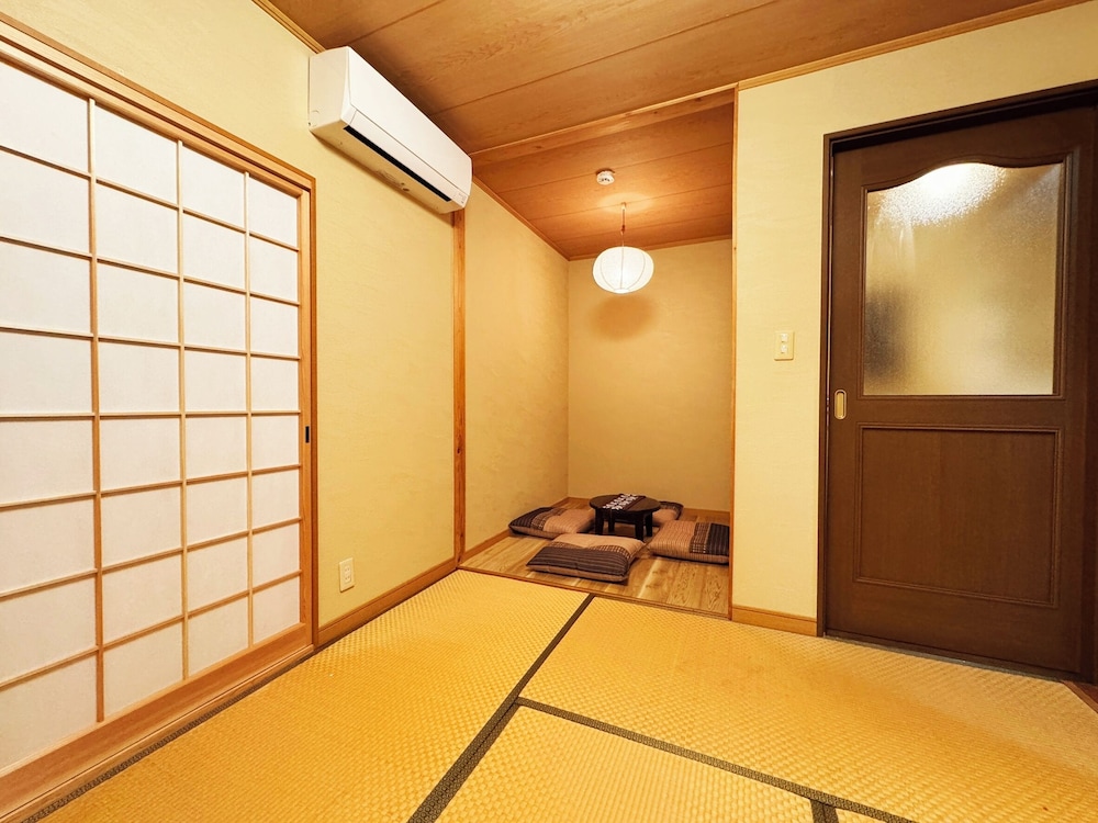 春(HARU) / 2F / 和室 / 外部風呂付き 禁煙 客室2 | 旅館 ゆふもみじ