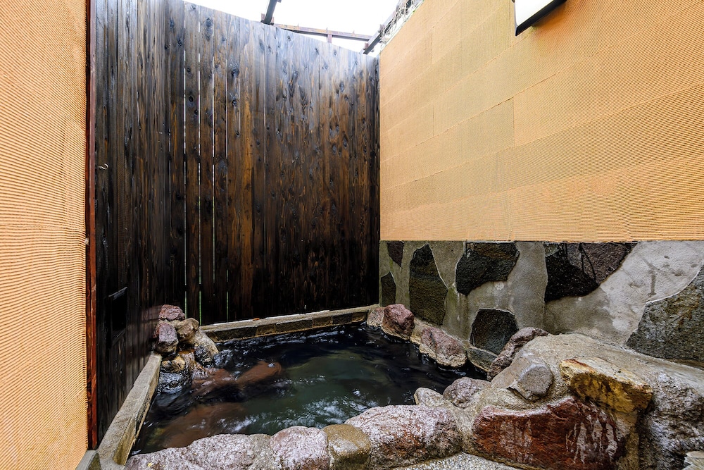 全(ZEN) / 和室 / 露天風呂付き 禁煙 バスルーム0 | 旅館 ゆふもみじ