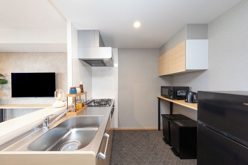 スーペリア トリプルルーム 客室12 | レジデンスホテル博多駅南