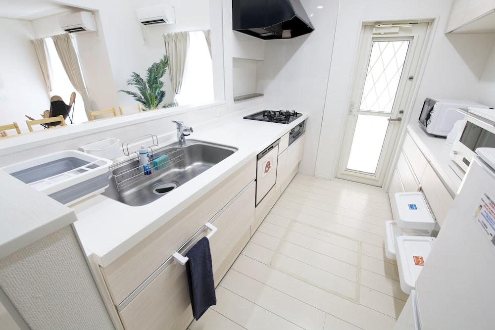 アパートメント 専用キッチン0 | ちゅらパレス B