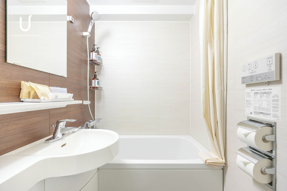ダブルルーム バスルーム1 | unito hotel residence Kyoto Station North