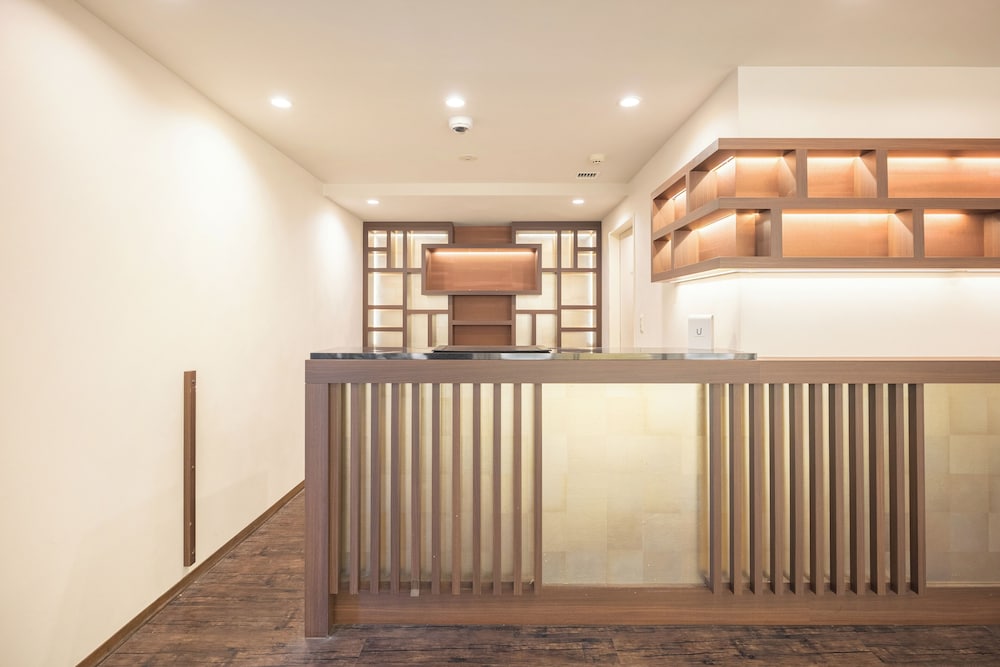 フロント1 | unito hotel residence Kyoto Station North