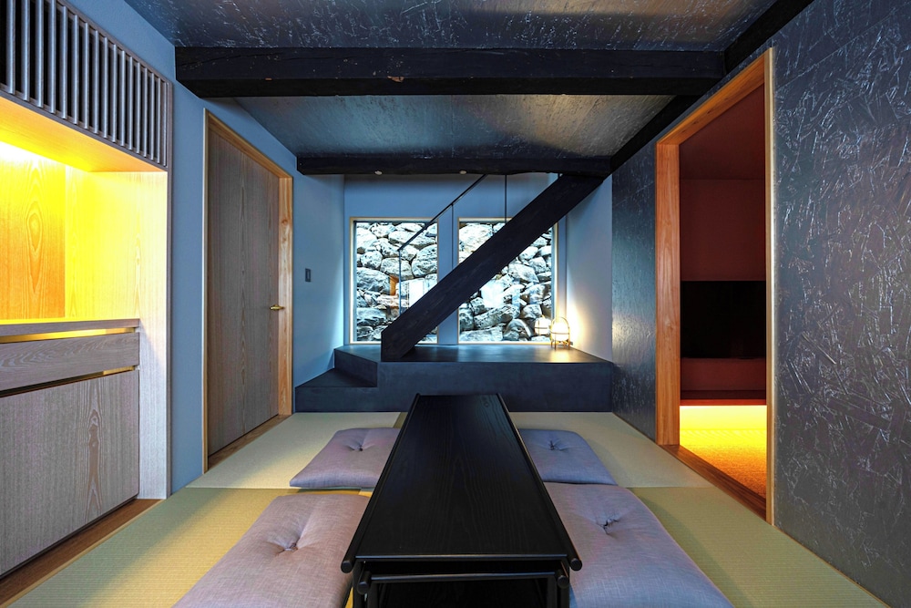 浦田別邸 古民家 一棟貸し (フロント施設から110m) | 中尾甚六HOTEL