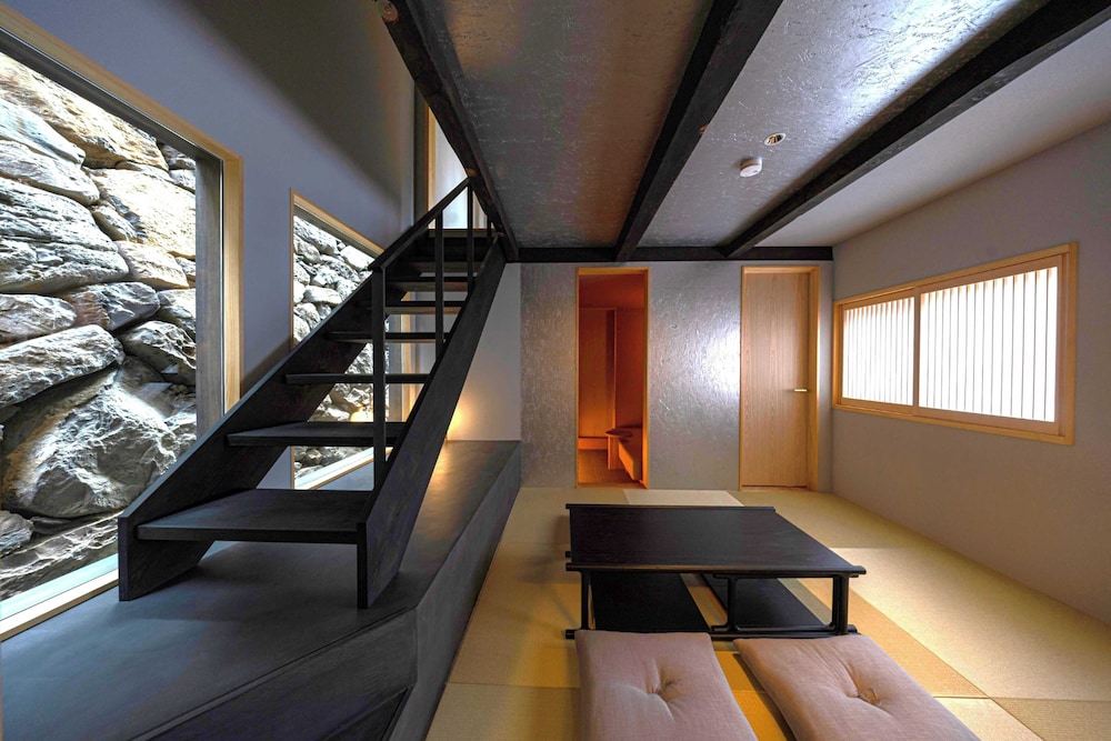 浦田別邸 古民家 一棟貸し (フロント施設から110m) 客室3 | 中尾甚六HOTEL