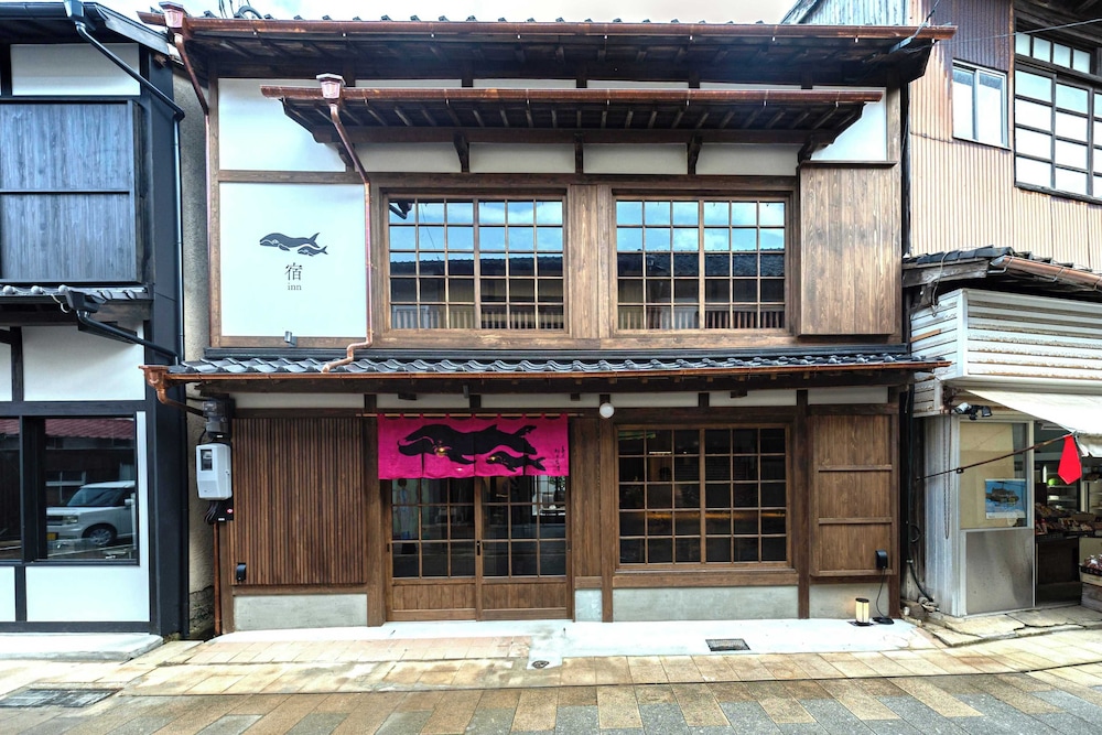 米勝別邸 古民家 二階専有 (フロント施設から220m) 客室3 | 中尾甚六HOTEL