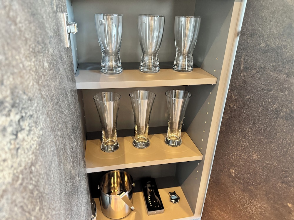 デラックス ヴィラ 3 ベッドルーム 専用キッチン0 | The Villa Hotels -SAPPORO-