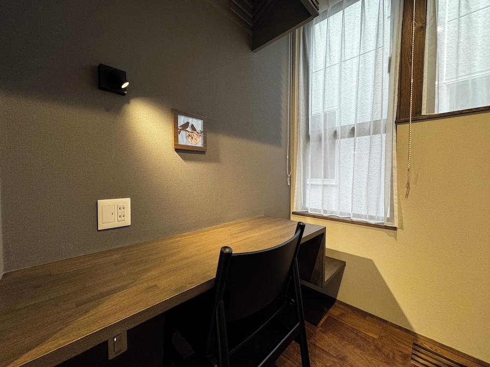 デラックス ヴィラ 3 ベッドルーム 客室1 | The Villa Hotels -SAPPORO-