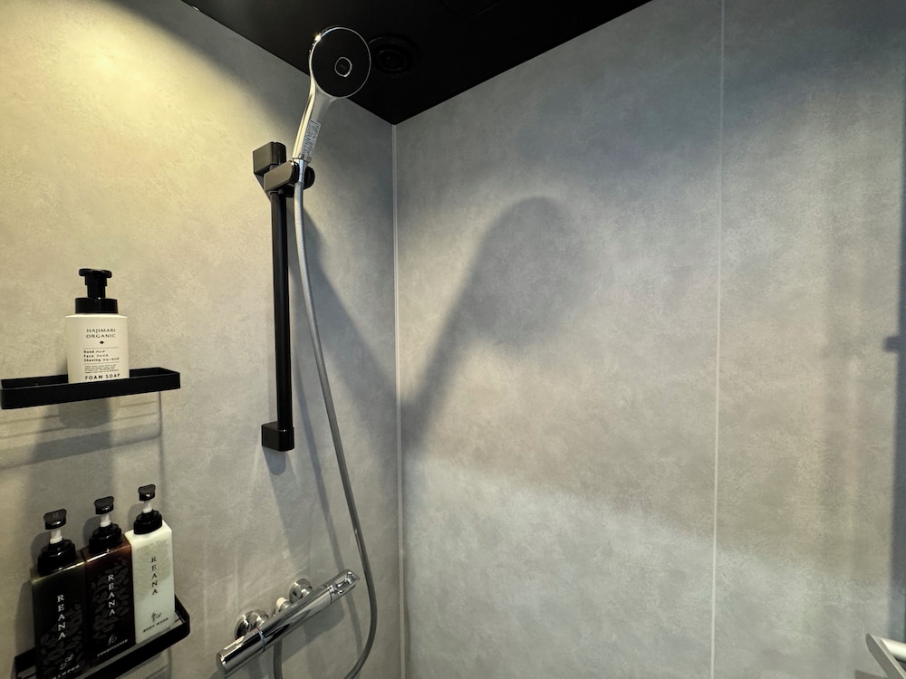 デラックス ヴィラ 3 ベッドルーム バスルーム4 | The Villa Hotels -SAPPORO-