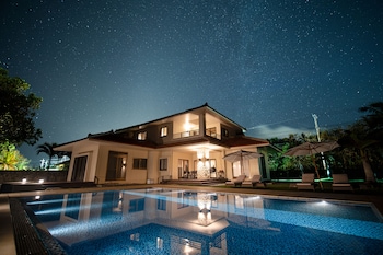 Ocean Front Villa Ishigakijima Ⅰ