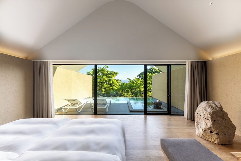 ラグジュアリー ヴィラ | ENOWA YUFUIN