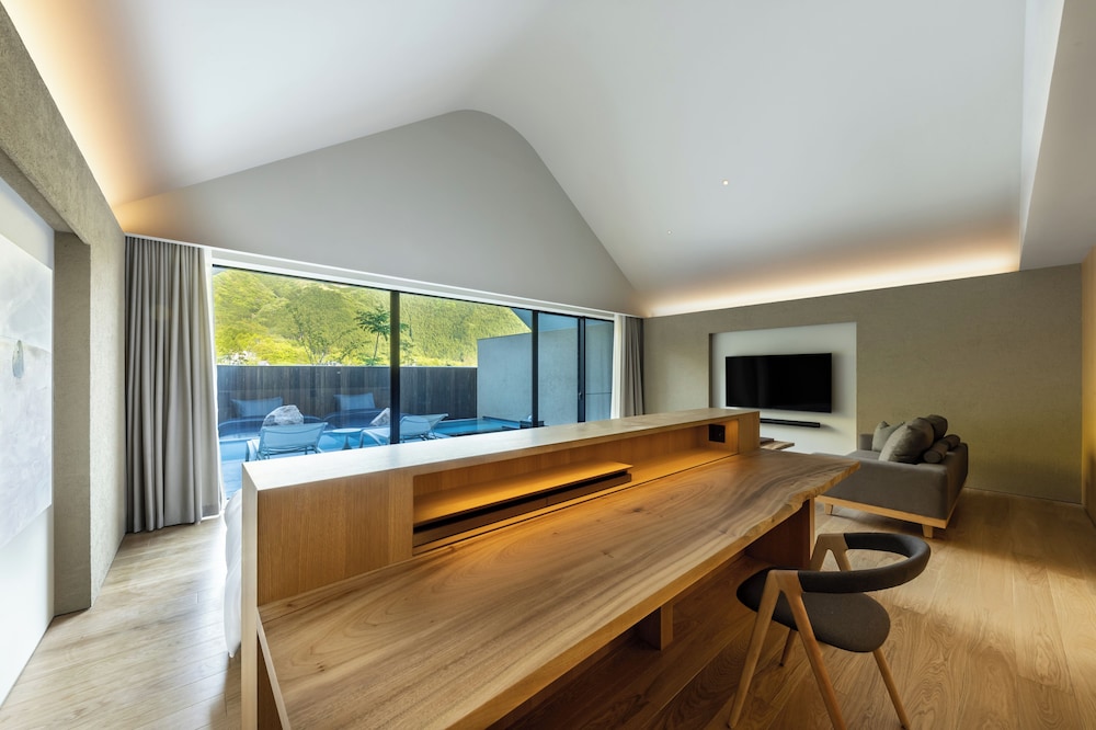 ラグジュアリー ヴィラ | ENOWA YUFUIN