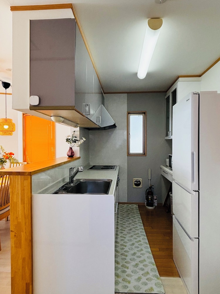 ハウス 4 ベッドルーム キッチン シティビュー | Kamei House