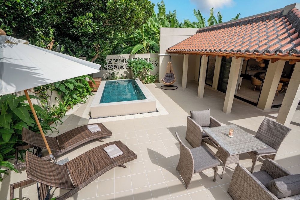 ラグジュアリー ヴィラ プールビュー | THE GARDEN Bise