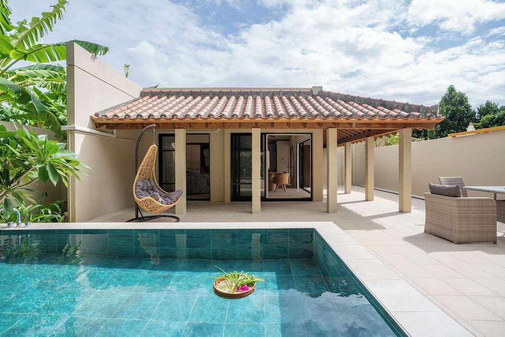 ラグジュアリー ヴィラ プールビュー プール0 | THE GARDEN Bise