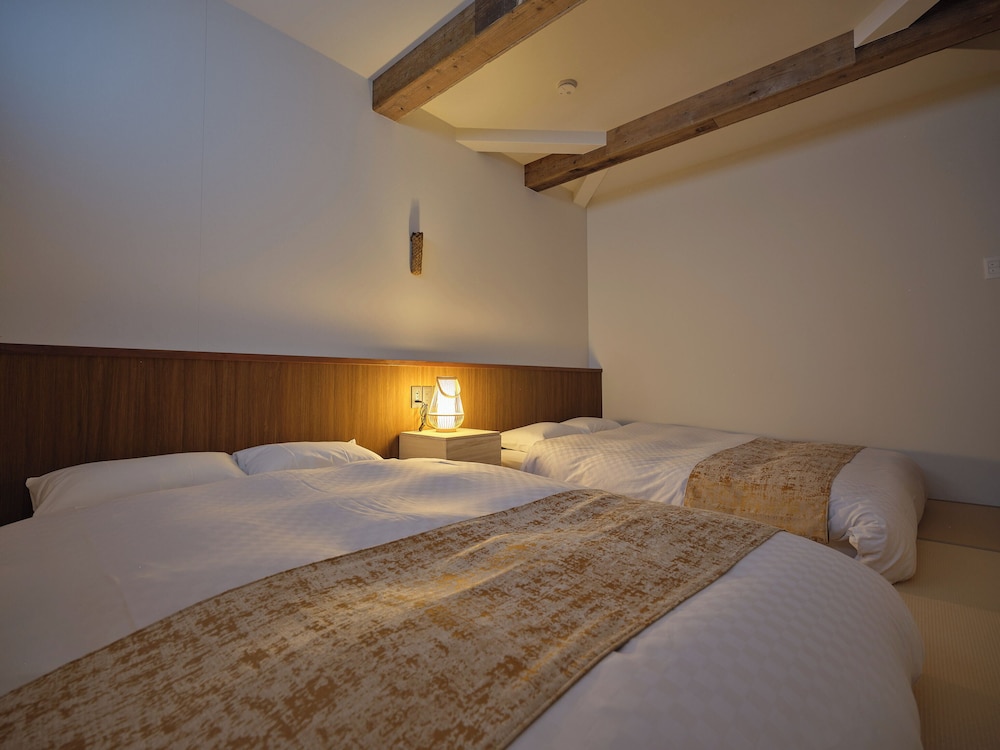 ラグジュアリー ヴィラ 客室4 | 大門屋 大阪 岸里玉出 -空窓の湯-